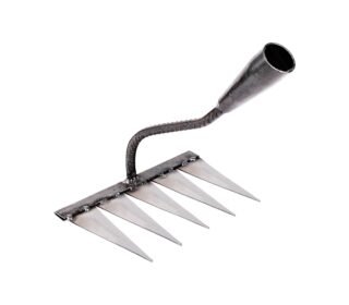 Garden Rake Hardened Strong Sharp Tines Rake for Gardening Mulching Backyard with 5 Tines