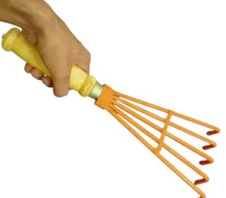 Garden Hand Cultivator Rake with Wooden Handle, 5 Prong Metal Tines, Carbon Steel, 15.5 Inch, Manual, Multicolor