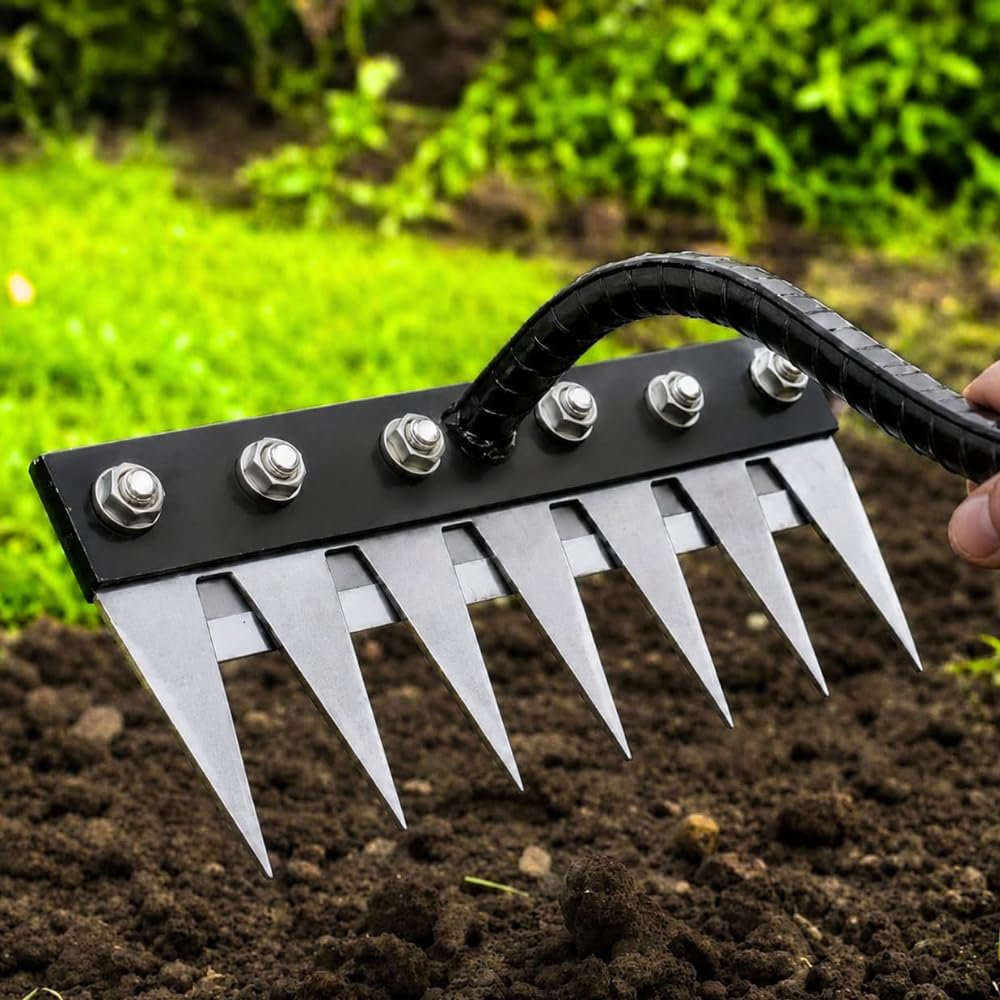 6 Teeth Garden Rake Heavy Duty Carbon Steel Rake Handle for Soil Loosening, Weeding, Lawn & Yard Cleaning – Multipurpose Outdoor Gardening Tool for Home Farm & Agricultural Use