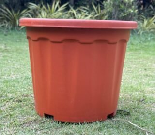 Classic Plastic Pots – Set of 5 (14 Inch | 35.3 × 26.4 × 28.9 cm) | Extra-Large Durable Garden Planters for Indoor & Outdoor Use, Vegetables & Ornamentals (Terracotta)